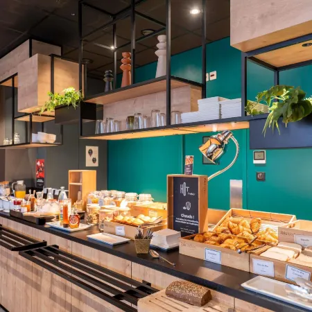 Ibis Pau Centre