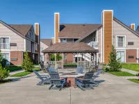 Best Western Fishkill Inn  Suites Các khách sạn ở Fishkill