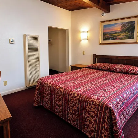Santa Fe Motel Tehachapi by Hotel O