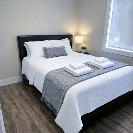 Modern 3-Bedroom Retreat Near Moncton Hospital and Downtown