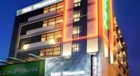 Inn Home Hotel Muar - Wifi