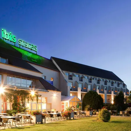 Ibis Styles Chinon