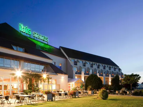 Ibis Styles Chinon - Baarit