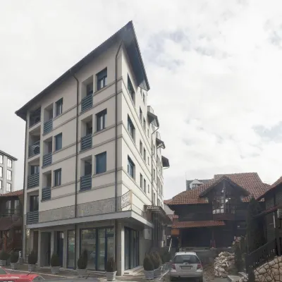 Central Inn Hotels near Transfiguration Church