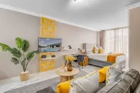 A studio apartment close to Sandton and Rosebank - 3-نجوم