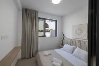 New 4 bedroom villa with pool, 100 Meters from the beach - Vila