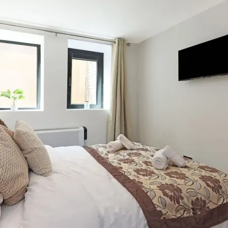 Perfect Booking 2 Bed Flat With Gym Cinema