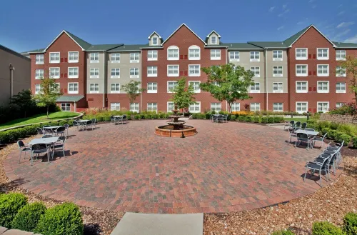 Holiday Inn Express & Suites ST. LOUIS WEST-O'FALLON by IHG