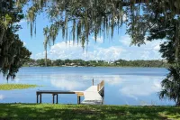 Lanai and Pool Elegant Villa in Winter Haven! - Pools