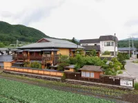 Hanaichi - balcony