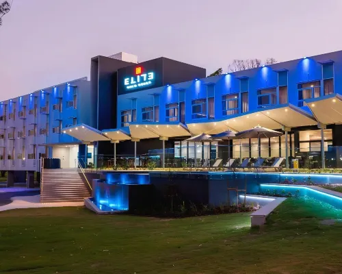 Elite Gold Coast Hotels near Ashmore