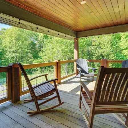 Group-friendly Kingsport Home w/ Game Room, Decks!