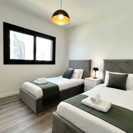 57 LIM - Stay Sunset Gardens Apartment
