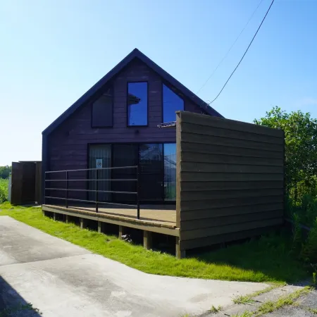 Beringei House