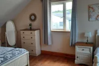 Tranquil Retreat at Ailt Cottage- Sleeps13 - 2-Sterne