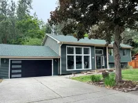 Fernan Retreat 3BR Minutes to Downtown the Lake - 4 étoiles