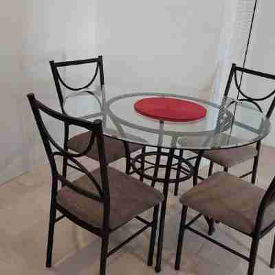 Robinson Villa. Santa Fe Dining/Meeting Rooms