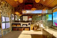 Private Mountain Studio with Panoramic Views - 레지던스