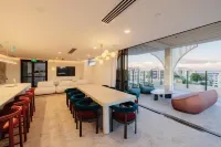 Esprit Holidays Rainbow Bay - 4-Star