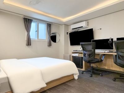 day and night hotel