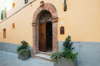 Palazzo Lucchini - Bed and Breakfasts