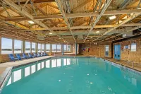 Embarcadero Resort - Beach