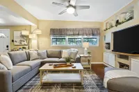 7 Min to Beach Pool BBQ Games Getaway - Wifi