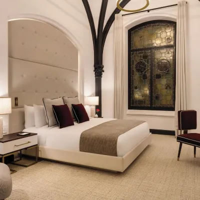 ยูโรสตาร์ส เดอะ เคมิสต์ส คลับ โรงแรม โรงแรมใกล้สถานีรถไฟแกรนด์เซ็นทรัล