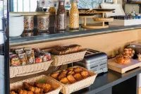 Apparthotel le Hüb Grenoble - sarapan