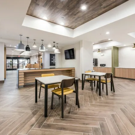 Fairfield Inn & Suites Greensboro Coliseum Area