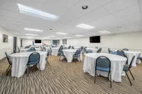 Quality Inn & Suites Black River Falls I-94 - 2-Star
