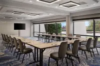 Hyatt Regency Suites Atlanta Northwest - Wifi