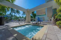 Boca Plaza - Hot Tub