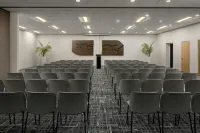 AC Hotel Portland Lake Oswego - Pet Friendly