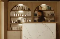 拉博爾埃斯庫布拉克阿莫里亞水療酒店，麗祺精選 - 泳池