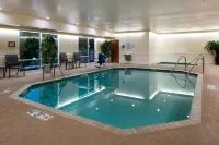Fairfield Inn & Suites Beloit - Pools