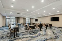 Fairfield Inn & Suites North Conway - Pet friendly