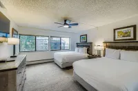 Family-Friendly Ski-In Ski-Out 2BR | Beaver Run - Jacuzzi