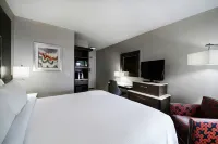 Fairfield Inn & Suites Boston Cambridge - Parking