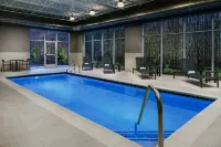 AC Hotel Portland Beaverton - Pools