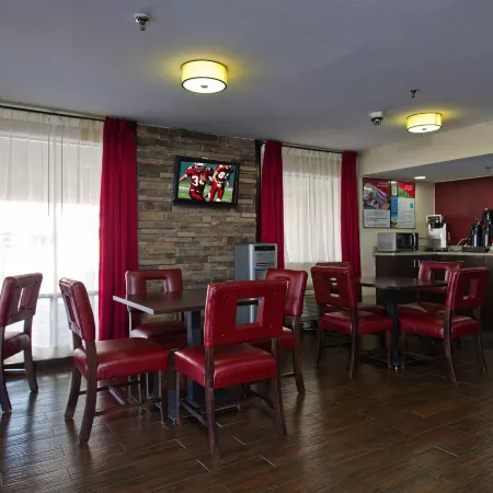 Red Roof Inn Corpus Christi South