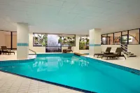 Sheraton Hotel Newfoundland - Pools