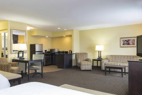 Hampton Inn & Suites Danville - parking