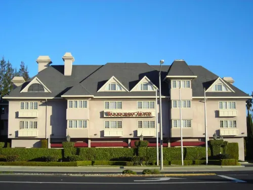Woodcrest Hotel Cupertino - breakfast