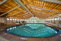 Courtyard Cape Cod Hyannis - Pool