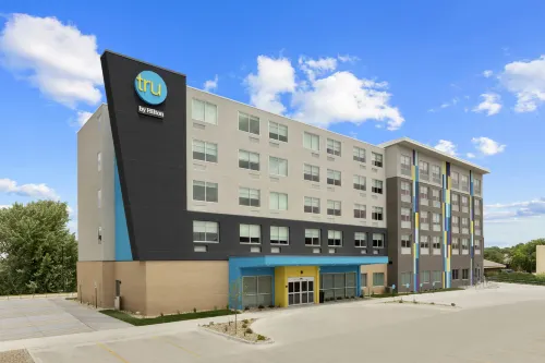 Tru by Hilton Lincoln East - 3-Star