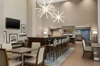 Hampton Inn by Hilton Brooklyn Park Minneapolis - Bãi đậu xe