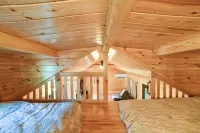 Hiking/biking Trails On-site! Rustic Oxford Cabin - Landsted