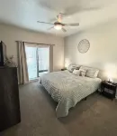 Comfortable & Serene 1 Bed 1 Bath in Prime Location - 레지던스
