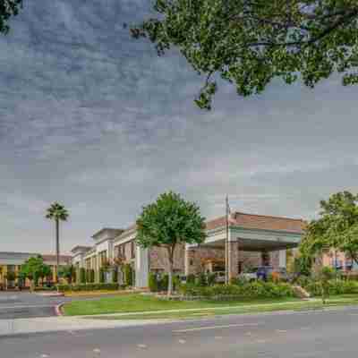 Hampton Inn Livermore-East Bay Hotel Exterior